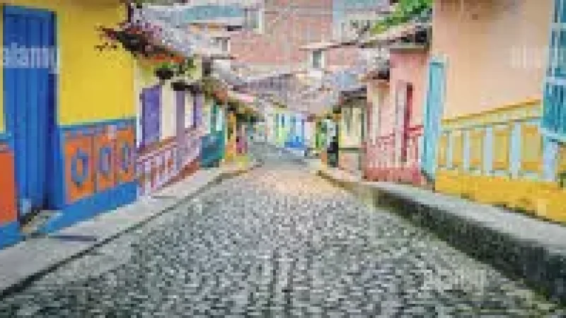 01 1 Colorful Zócalos Streets – Painted house walls(4)