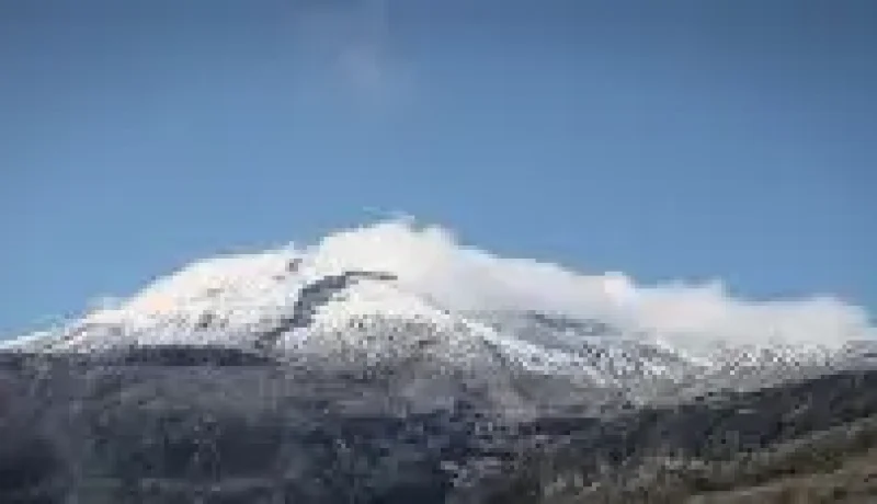 01 1 Nevado del Ruiz ‒ Active volcano and viewpoints(2)
