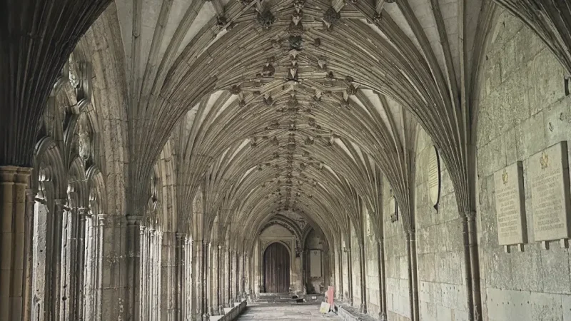 01) Canterbury Cathedral(5)
