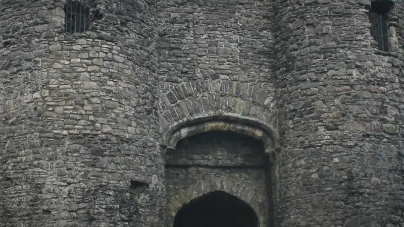 01) Carmarthen Castle(1)