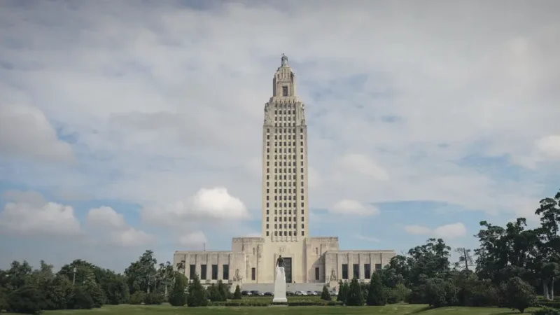 01) Louisiana State Capitol(3)