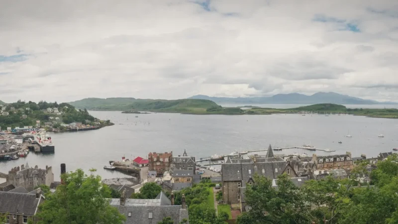 01) Oban Harbour(3)