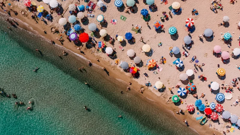 01. Altinkum Beach – Soft sand and safe swimming_(1)