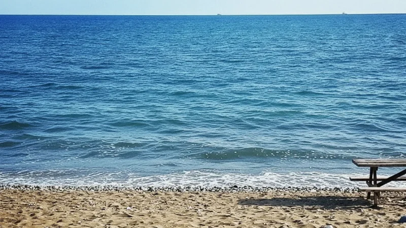 01. Aydincik Beach – Long sandy beach with shallow water_(2)