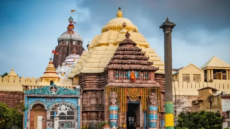 01. Jagannath Temple – One of the four sacred Char Dham pilgrimage sites_(6)
