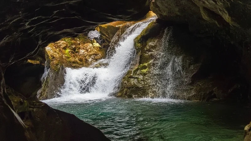 01. Robber’s Cave (Guchhupani)(6)