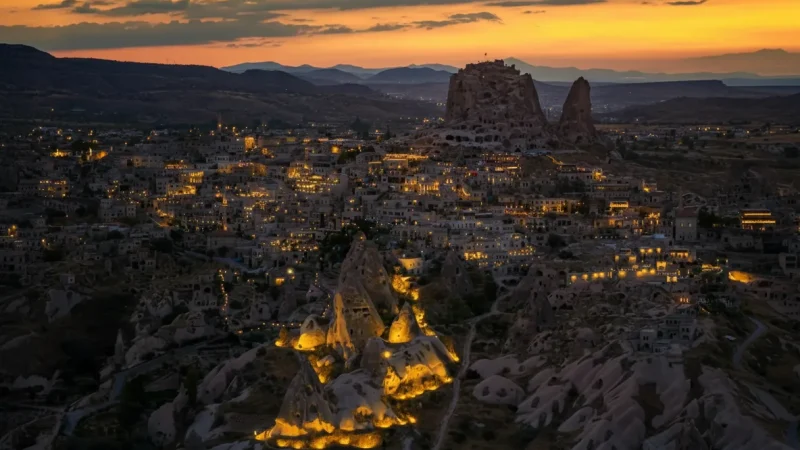 01. Uçhisar Castle – The highest viewpoint in Cappadocia_(4)