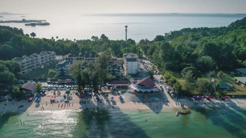 02) Blue Lagoon(4)