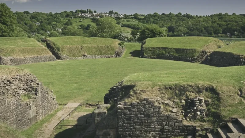 02) Caerleon Roman Fortress(1)