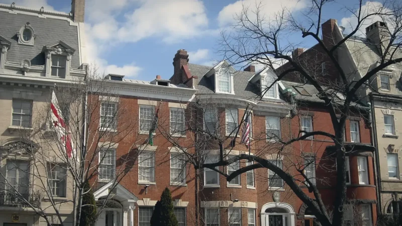 02) Embassy Row(1)
