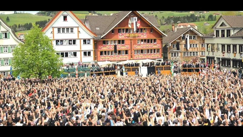 02 Landsgemeinde Square(6)