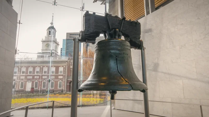 02) Liberty Bell(4)