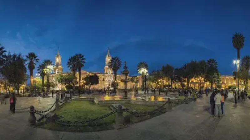 02) Plaza de Armas(3)