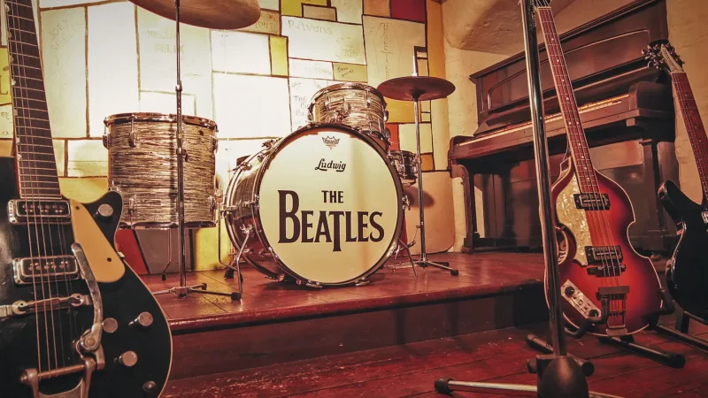 02) The Beatles Story(5)