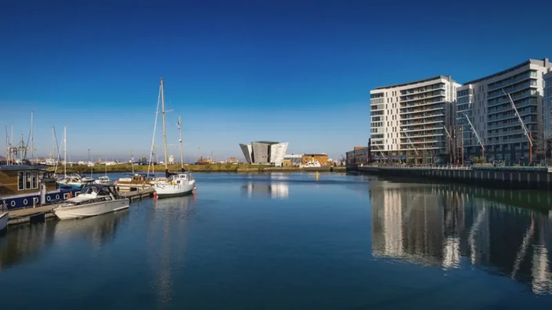 02) Titanic Quarter(1)