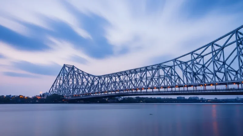 02. Howrah Bridge – An iconic cantilever bridge_(2)