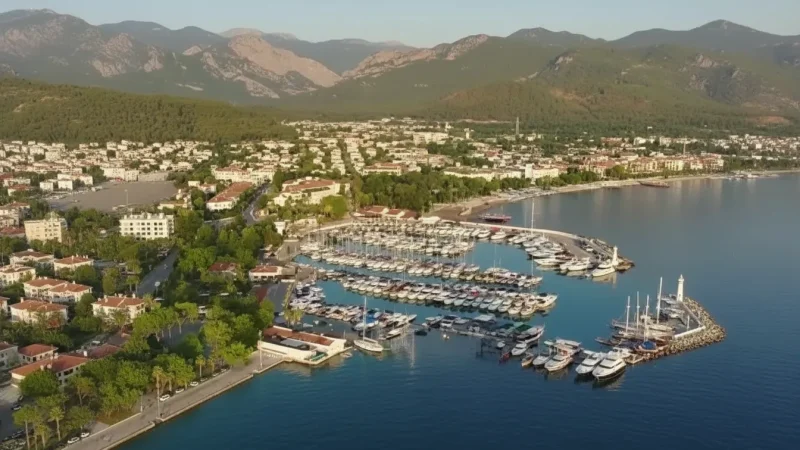 02. Kemer Marina – Coastal walking area with cafés_(1)