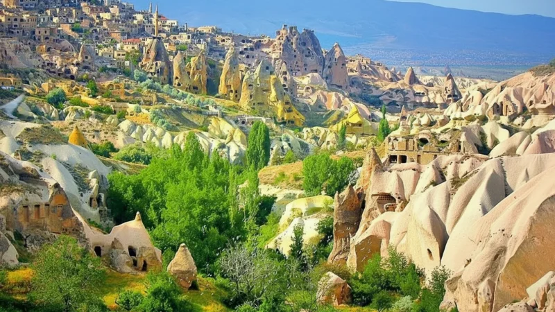 02. Pigeon Valley – A scenic hiking route connecting Uçhisar and Göreme_(2)