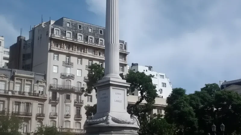 02. Plaza Lavalle(5)