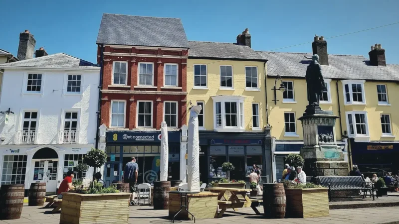 03) Brecon Town(5)