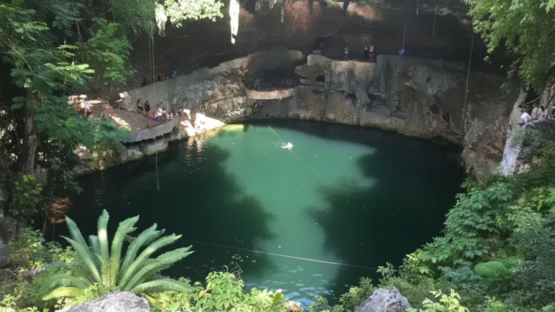 03) Cenote Zací(5)