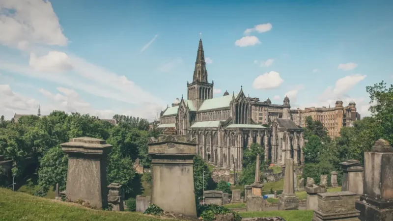 03) Necropolis(4)