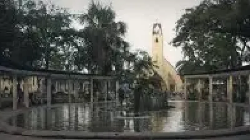 03 Parque Santander ‒ Daily life and gathering place(2)