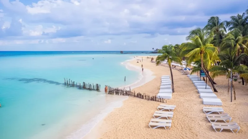 03) Playa Norte (Nearby Isla Mujeres)(4)