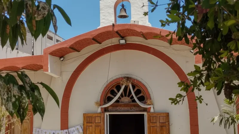 03) Sayulita Town Square(1)