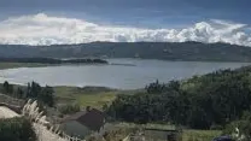 03 Viewpoint Platforms – Panoramic lake views(4)
