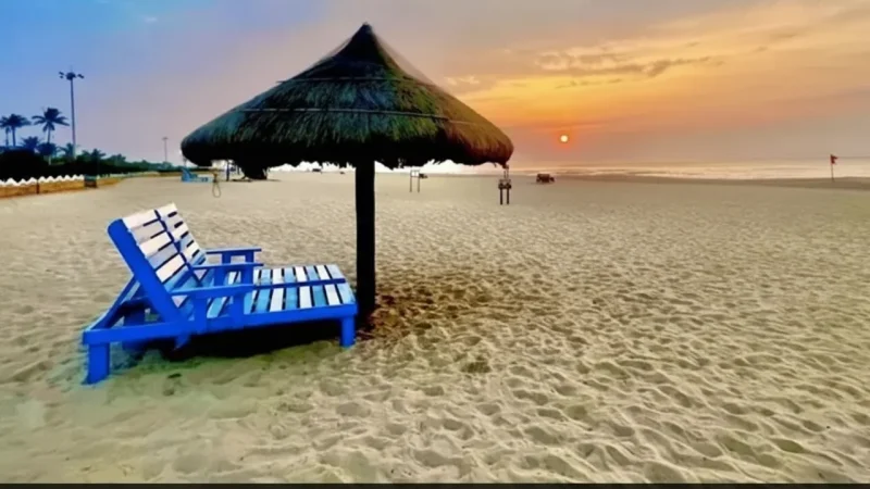 03. Golden Beach – A clean and well-maintained beach stretch_(2)