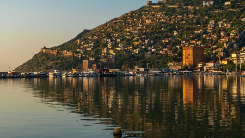 03. Red Tower (K■z■l Kule)(3)