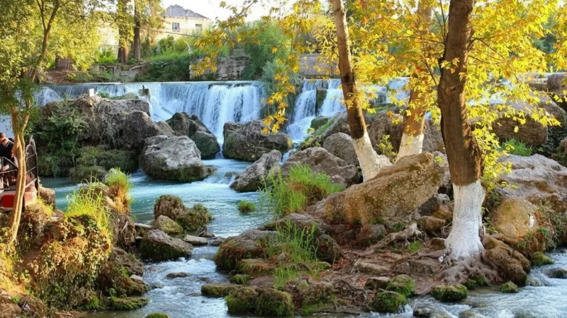 03. Tarsus Waterfall – Calm waterfall close to the town_(5)