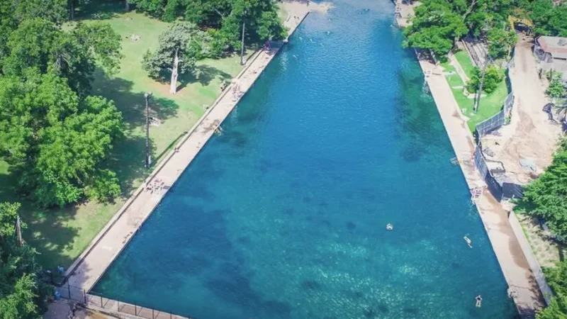 04) Barton Springs Pool(4)