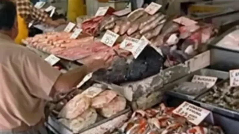 04) Ensenada Fish Market(3)