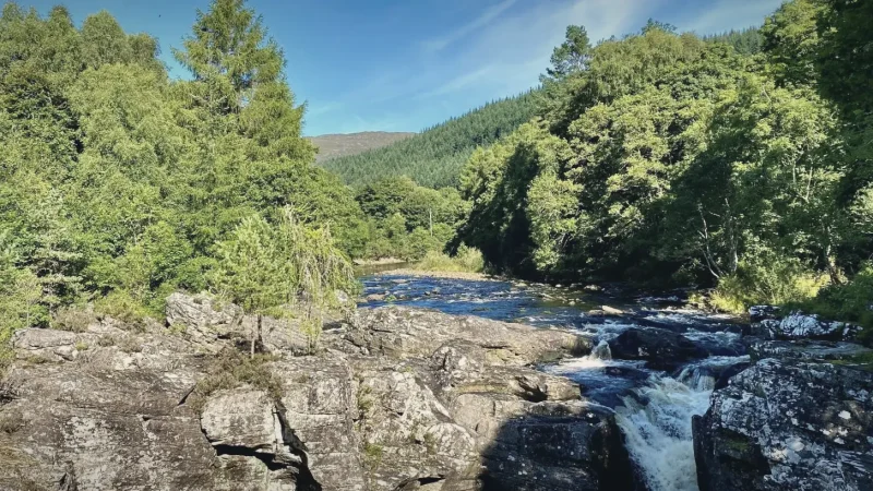 04) Invermoriston Falls(5)