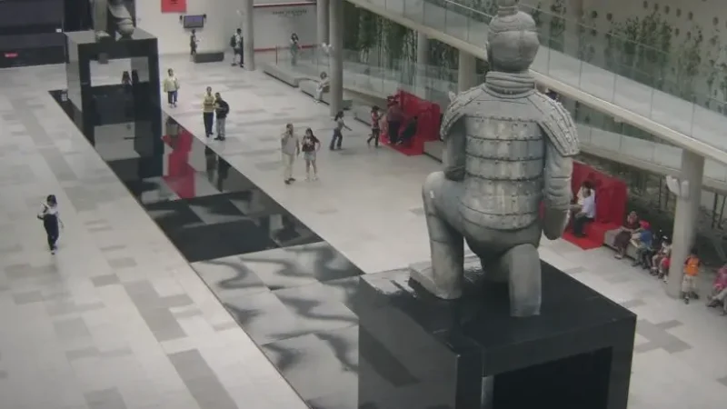 04 La Moneda Cultural Center – Underground exhibitions and events_(6)