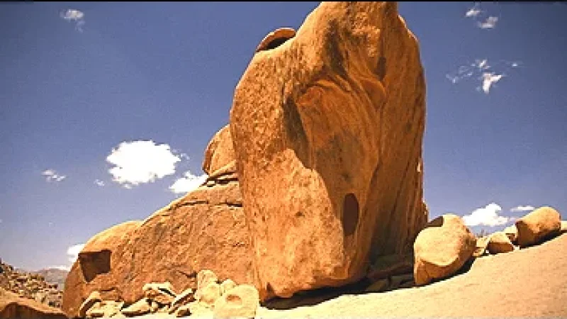04) Pink Granite Rock Formations(1)