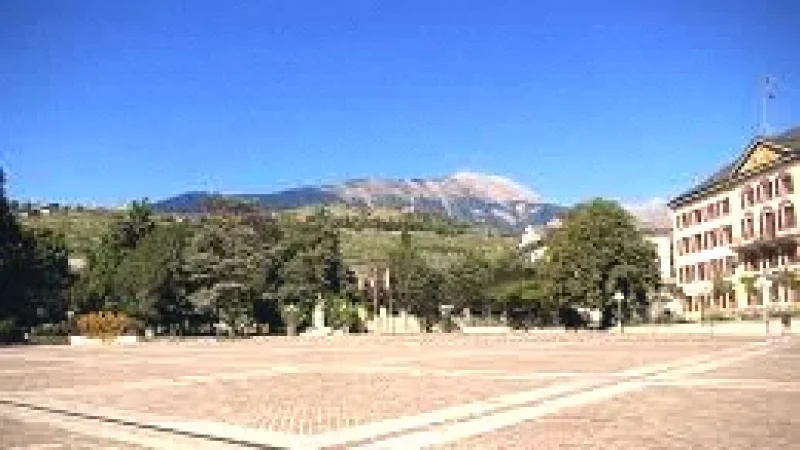 04 Place de la Planta(1)