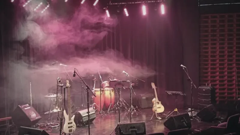 04 Theater Venues – Local performances and shows_(6)