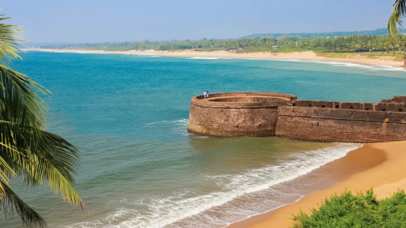 04. Candolim Beach – A calmer beach with long shoreline_(1)