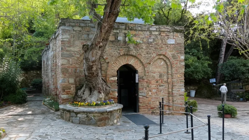 04. House of Virgin Mary – A peaceful religious site_(3)