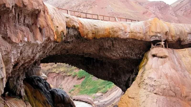04. Puente del Inca – Natural rock bridge(1)
