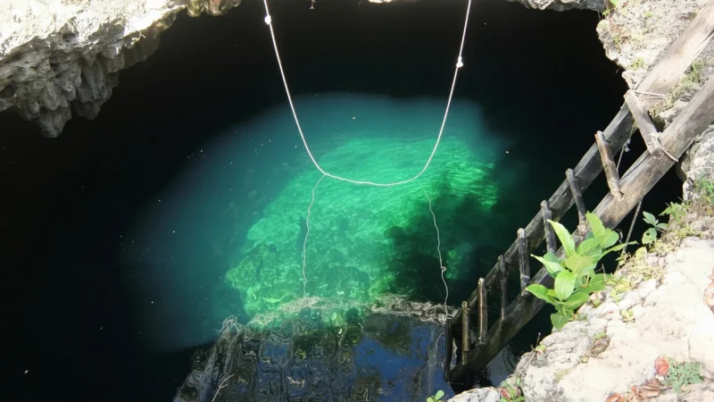 05) Cenote Calavera(3)
