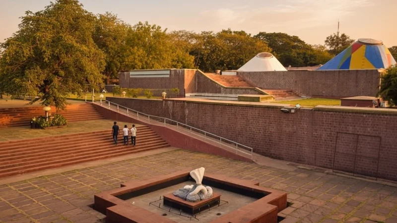 05. Bharat Bhavan(1)