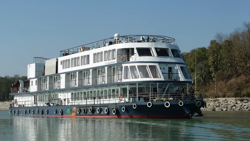 05. Brahmaputra River Cruise(2)