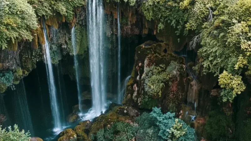 05. Suturen Waterfall – Scenic waterfall inside Kazdagi_(1)