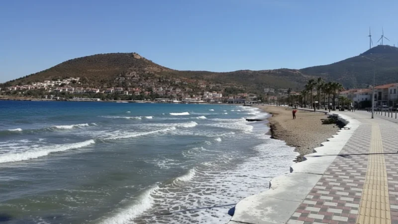05. Yeni Foca Beach – Calm and clean beach_(2)