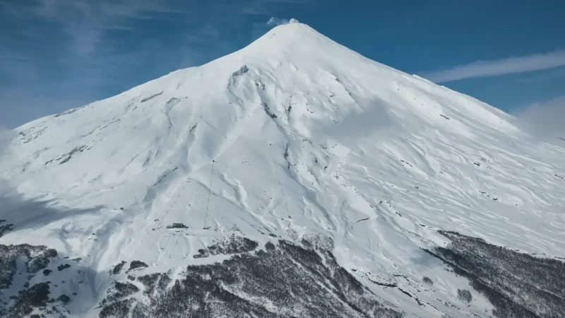 05_Snow_Capped_Slopes(1)