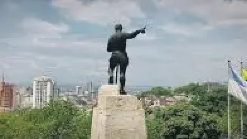 06 Sebastián de Belalcázar Statue – City viewpoint(3)